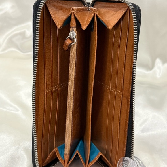 Coach Chelsea Wallet Navy Blue Pebble Leather Zip Around Vintage - Picture 5 of 10